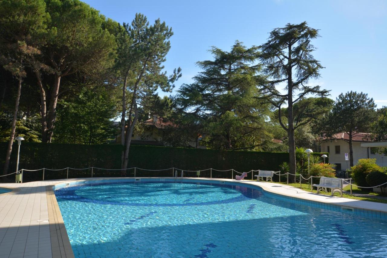 شقة Lignano With Pool لينانو سابيادورو المظهر الخارجي الصورة