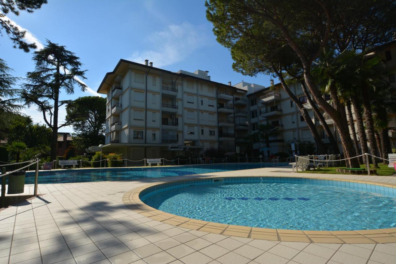 شقة Lignano With Pool لينانو سابيادورو المظهر الخارجي الصورة