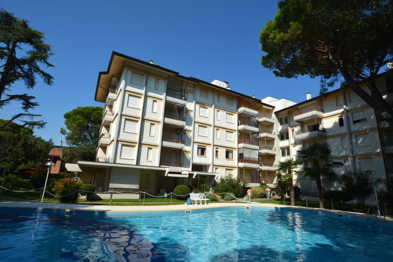 شقة Lignano With Pool لينانو سابيادورو المظهر الخارجي الصورة
